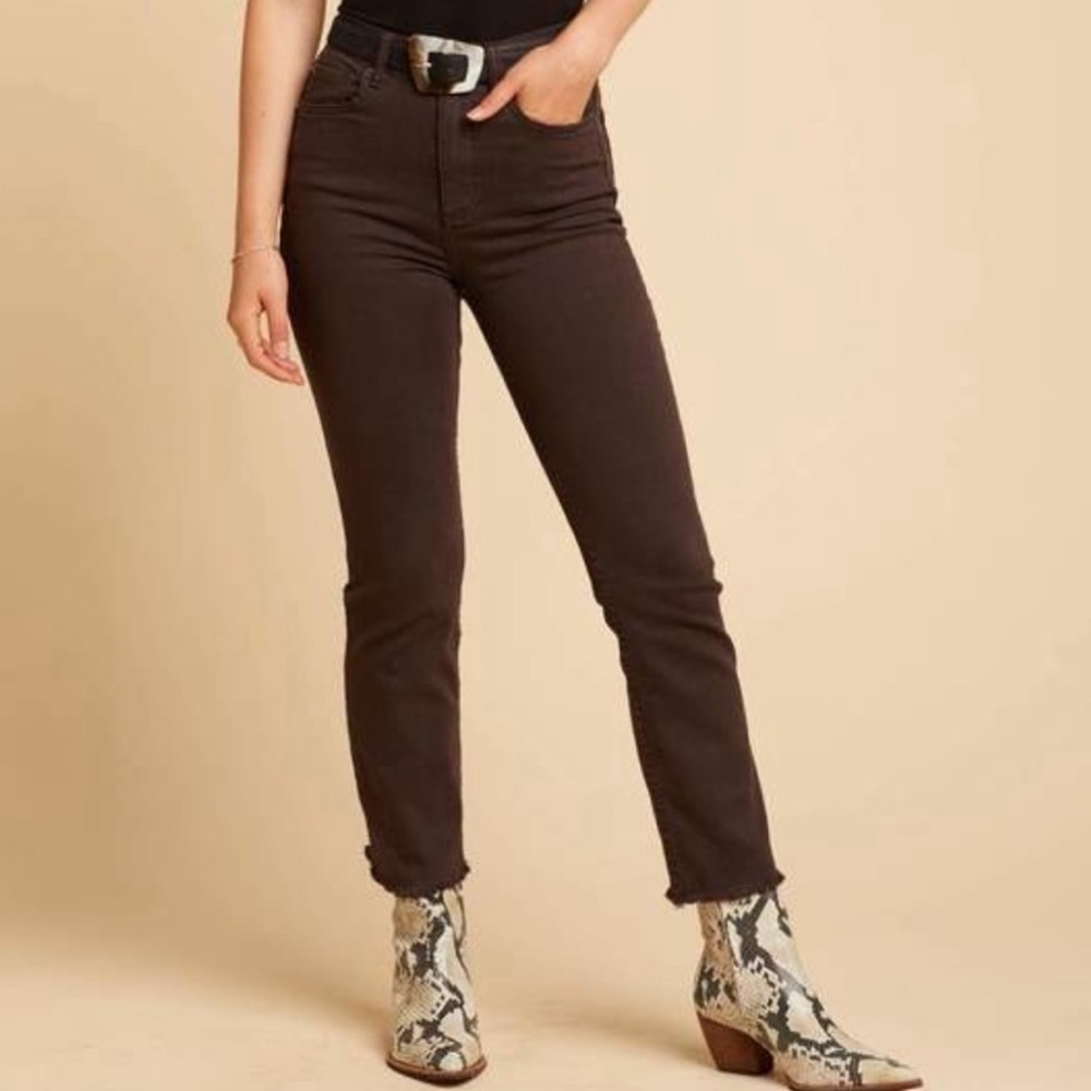 NWT Amuse Society La Vida High Rise Raw Hem Jeans in Black